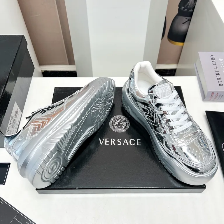 Versace Shoe 